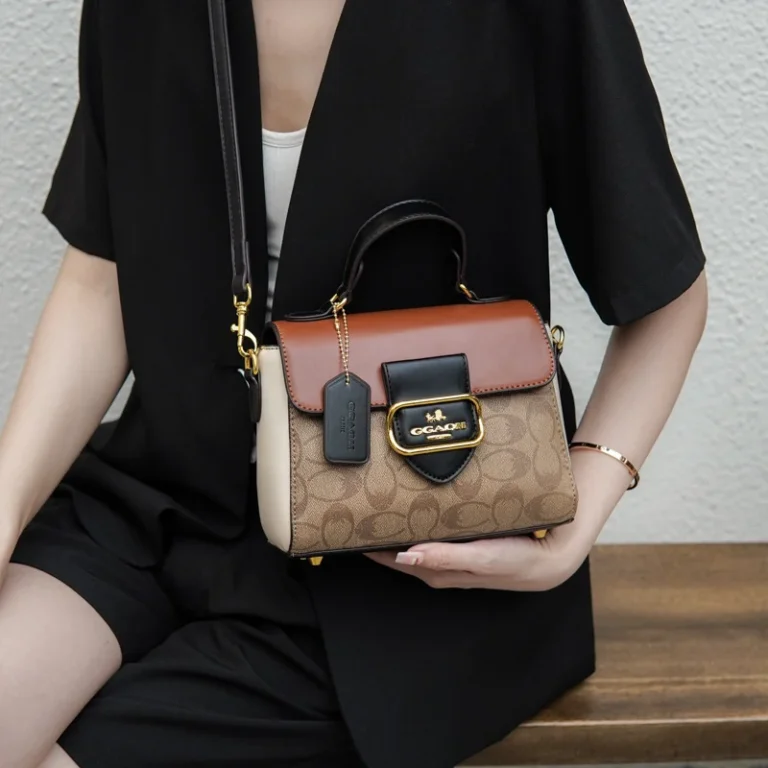 Fashionable & Advanced Design Retro Handheld High Quality One Shoulder Bag For Female